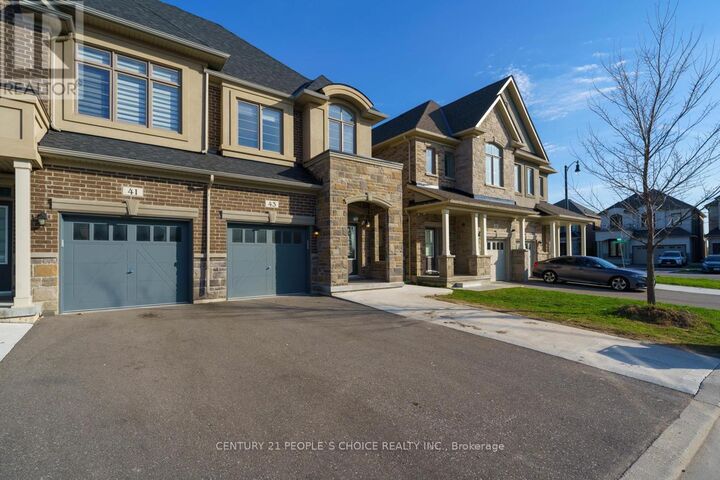 Property Photo: 43 Quinton Ridge ON L6Y 6J4
