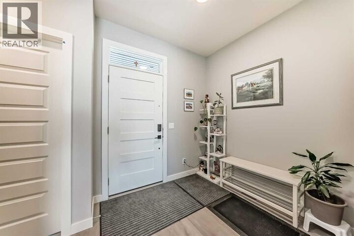 Property Photo:  15053 37 Street Southwest  AB T2Y 0R5 