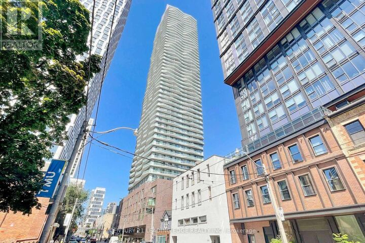 Property Photo: 100 Dalhousie Street 4102 ON M5B 0C7