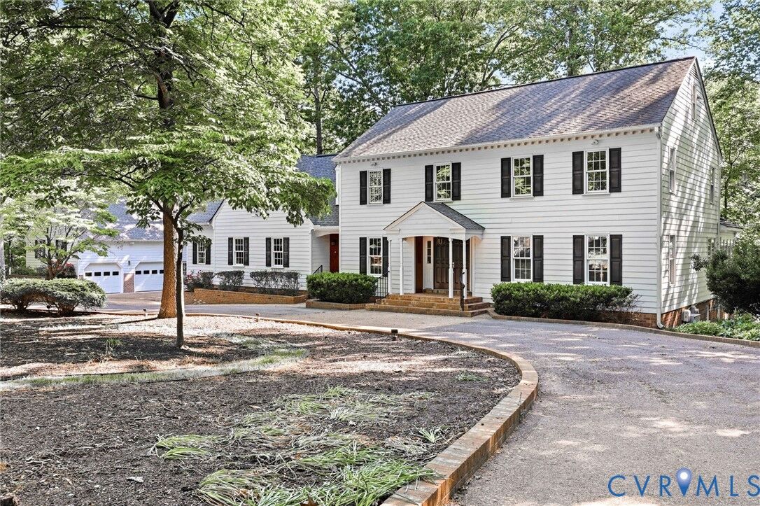 Property Photo:  3201 E Brigstock Road  VA 23113 