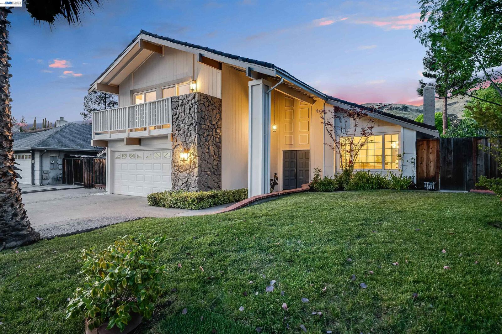 Property Photo:  40684 Mission Blvd  CA 94539 