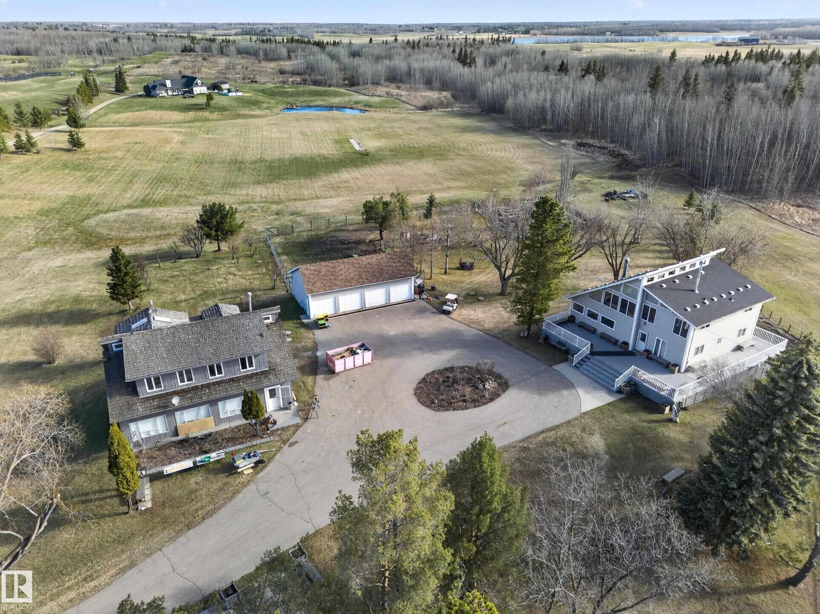 Property Photo:  22250 Twp Road 512  AB T8C 1H2 