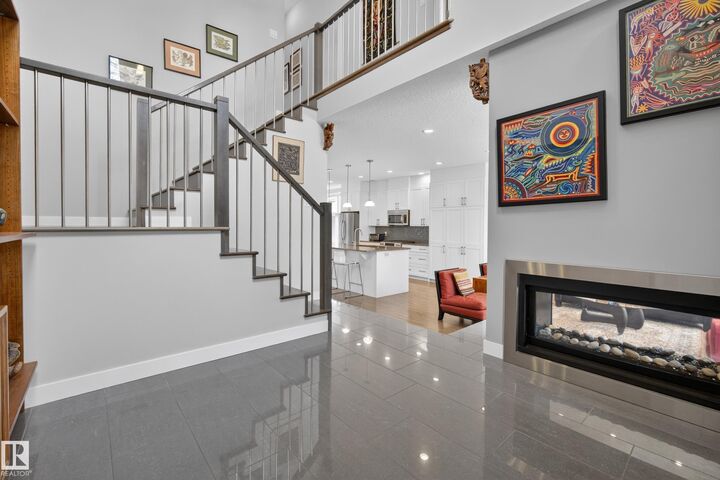 Property Photo:  9052 92 Street NW  AB T6C 3R2 
