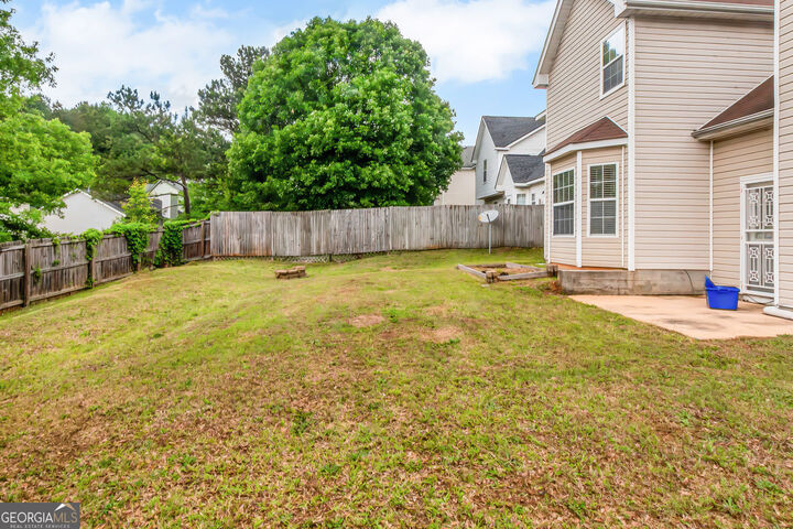 Property Photo:  3117 Stonebridge Creek Drive  GA 30058 