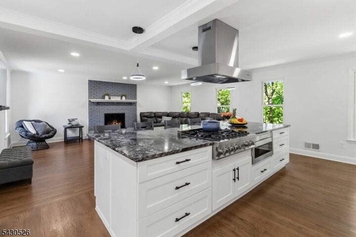 Property Photo:  66 Hillcrest Ave  NJ 07960 