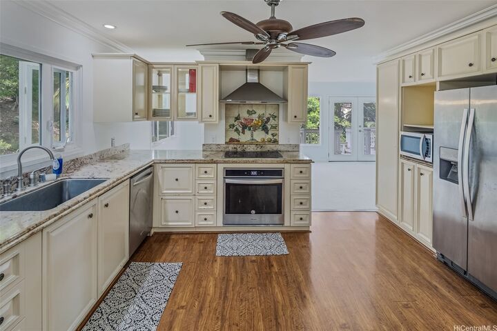 Property Photo:  44-672 Kahinani Place 11  HI 96744 