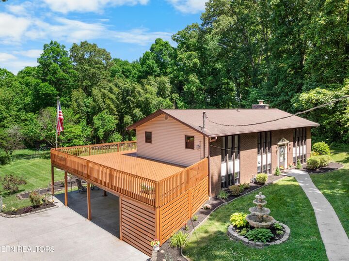 Property Photo:  235 S Ridge Rd  TN 37920 