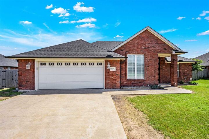 Property Photo:  1206 Hershel Dr  OK 73538 