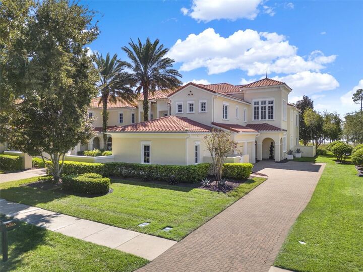 Property Photo:  10355 Kensington Shore Drive I-102  FL 32827 