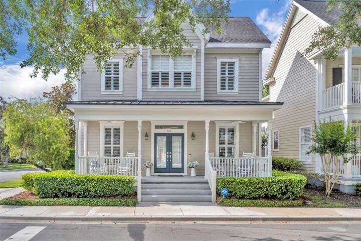 Property Photo:  912 Towhee Court  FL 34747 