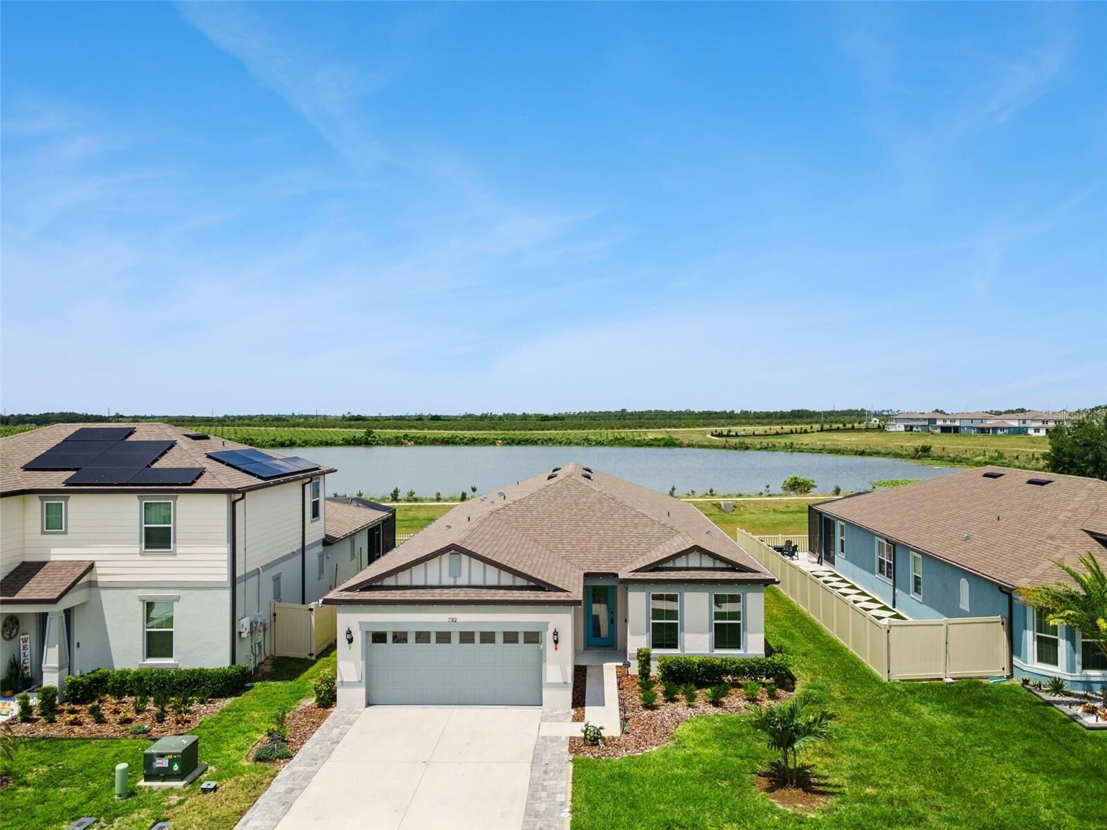 Property Photo:  732 Longleaf Lane  FL 33850 