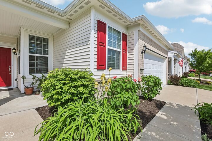Property Photo:  13456 Ravenswood Trail  IN 46037 