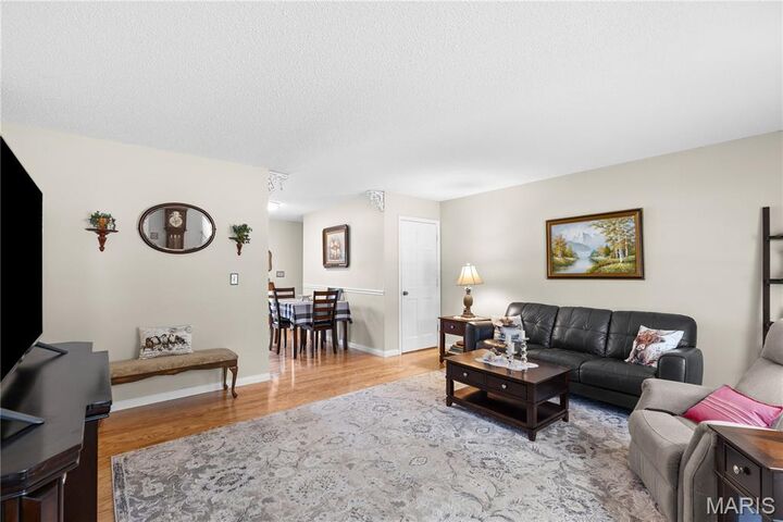 Property Photo:  805 Wilson  MO 63090 