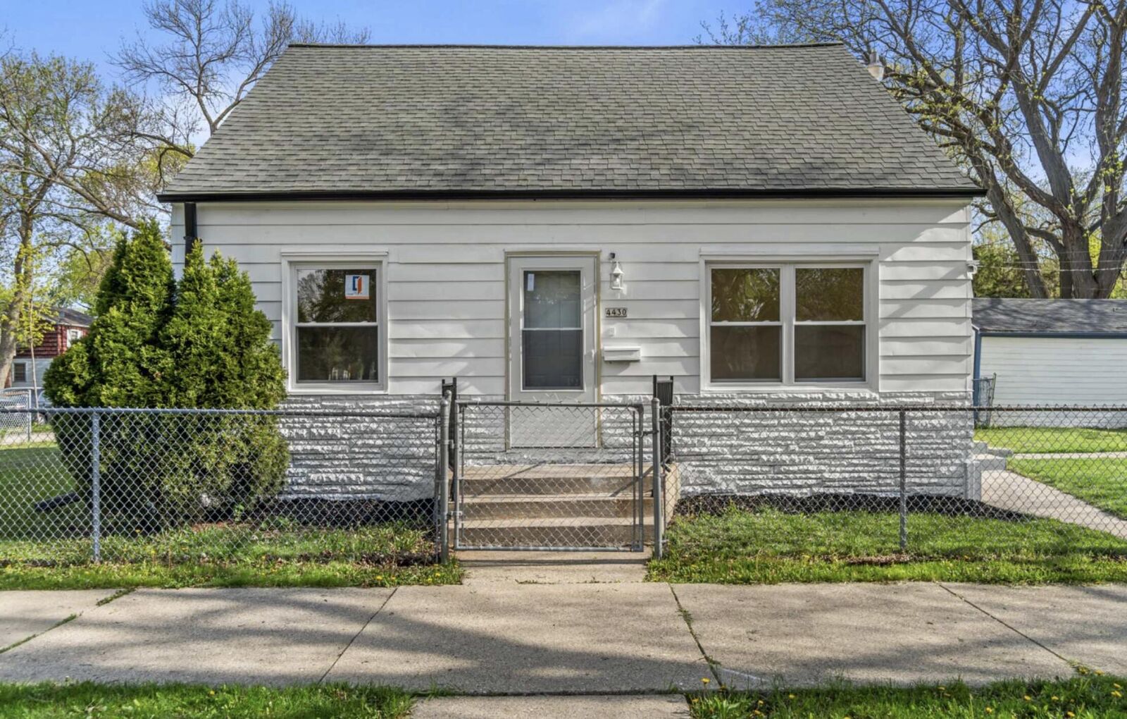 Property Photo:  4430 W Glendale Ave  WI 53218 