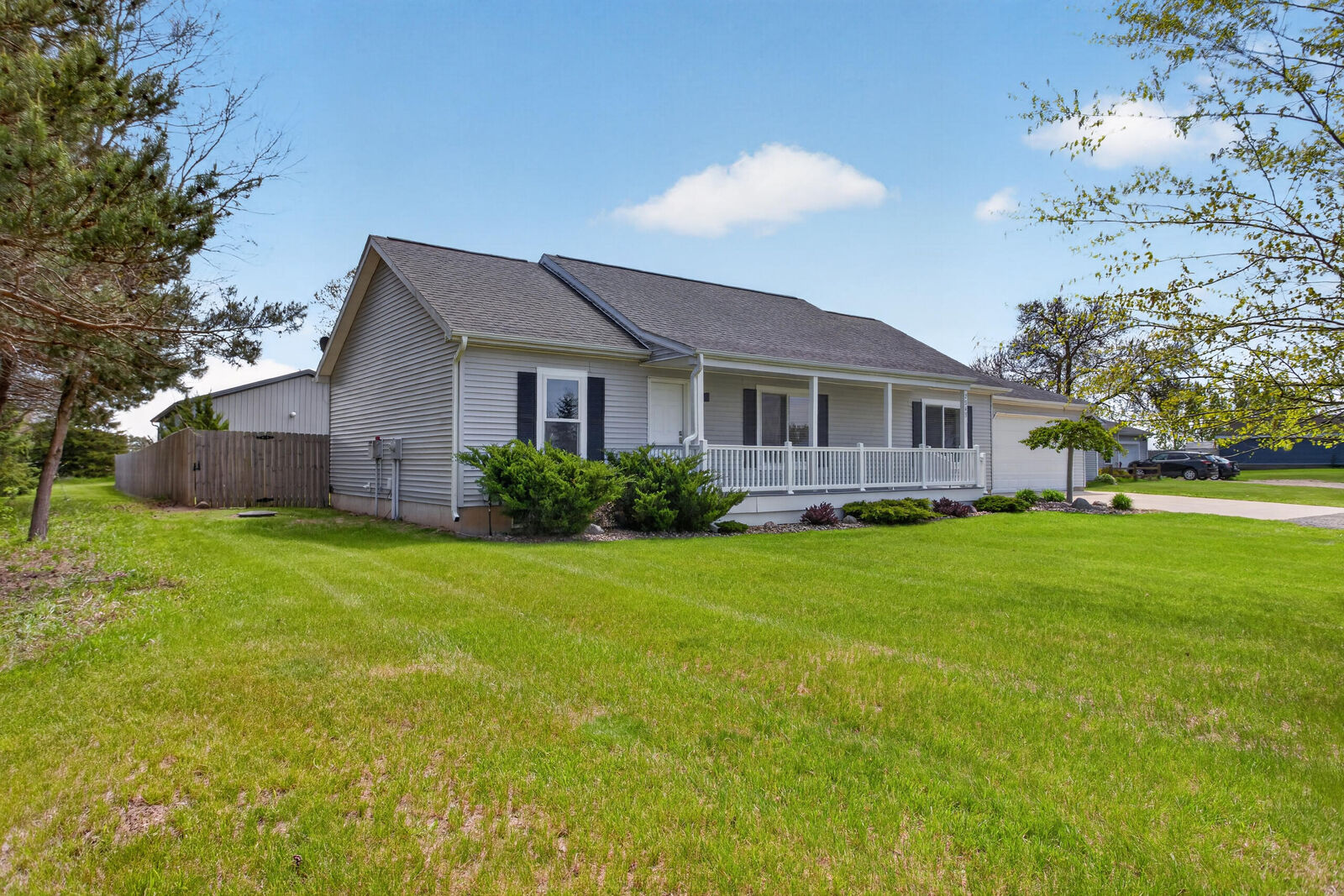 Property Photo: 2545 Wolf Lake Road MI 49240
