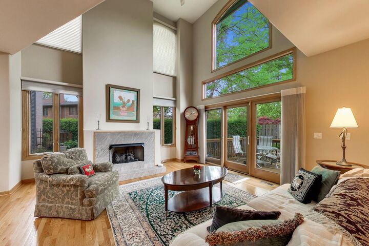 Property Photo:  1784 Chestnut Avenue  IL 60025 