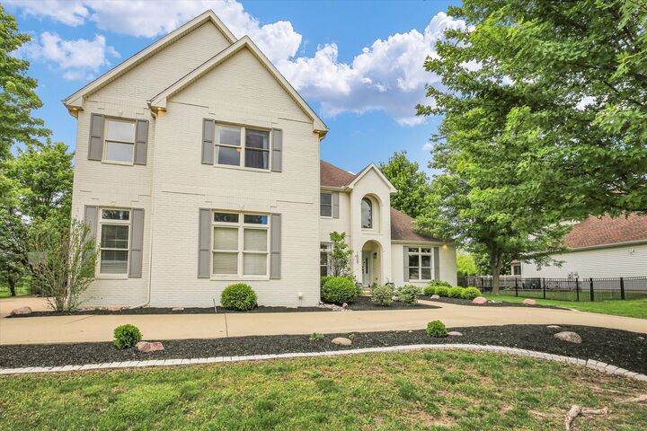 Property Photo: 1809 Mullikin Drive IL 61822