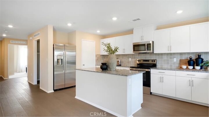 Property Photo:  1417 Noble Rein Drive  CA 92582 