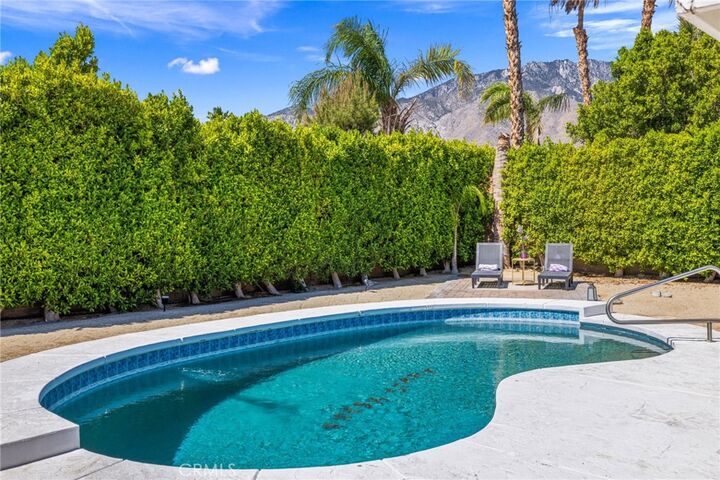Property Photo:  1489 E Francis Drive  CA 92262 