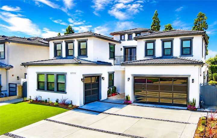 Property Photo: 17777 Joshua Cir CA 92708