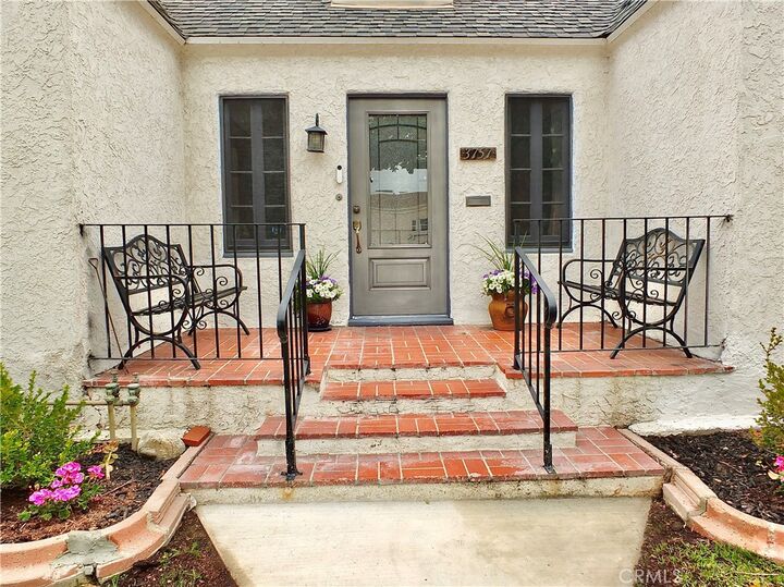 Property Photo:  3757 Cerritos Avenue  CA 90807 