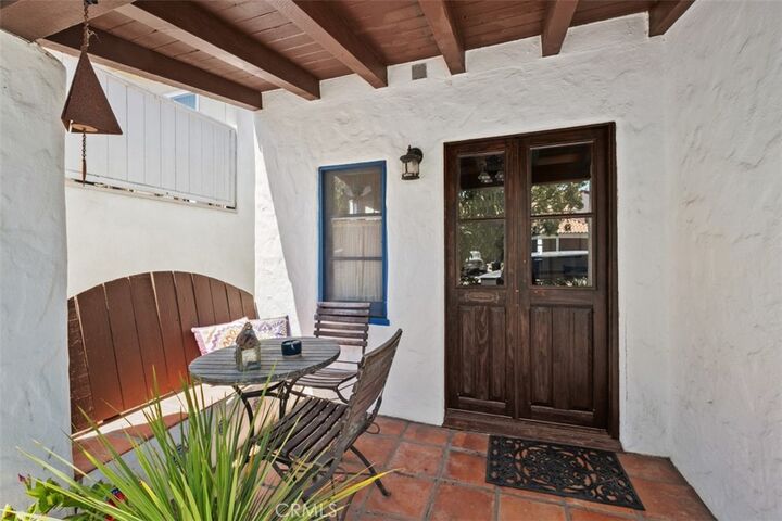 Property Photo:  140 Avenida Miramar  CA 92672 