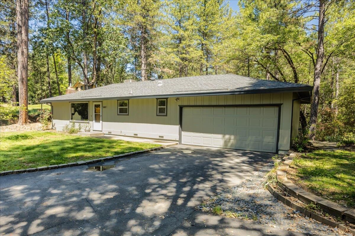 Property Photo: 3061 Glee Lane CA 95667