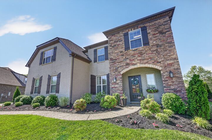 Property Photo:  227 Riding Club Ct  TN 37066 