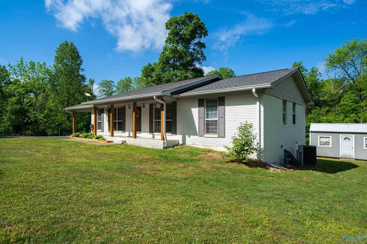 Property Photo:  280 Larue Circle  AL 35031 