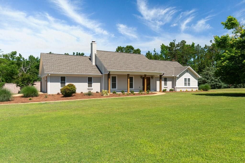 Property Photo:  108 Cedar Hill Dr  MS 38655 