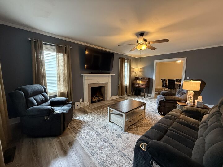 Property Photo:  225 Gordon Street  GA 30824 