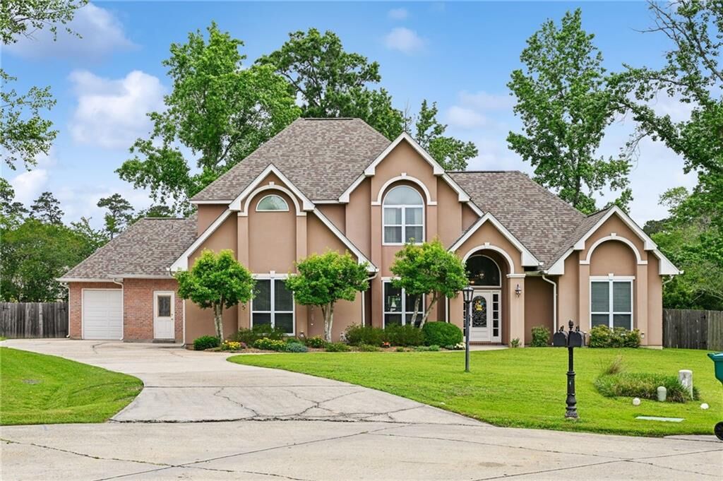 Property Photo:  1338 Woodmere Drive  LA 70471 