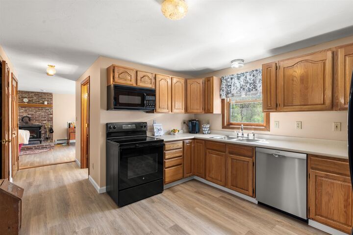 Property Photo: 11 Jennifer Lane NH 03281