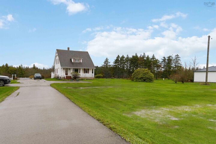 Property Photo:  3662 Highway 1  NS B0W 3T0 