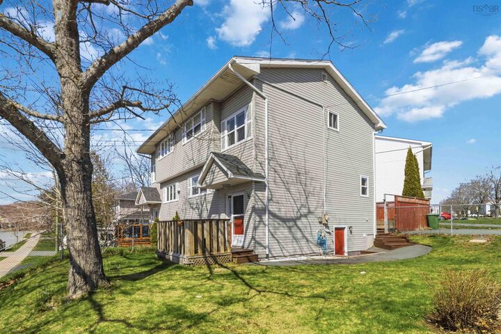 Property Photo:  16 Theakston Avenue  NS B3R 1R9 