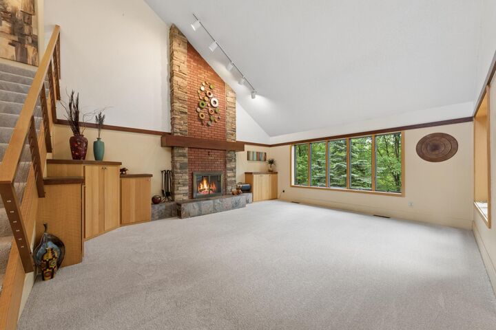 Property Photo:  8655 Hunters Way  MN 55124 