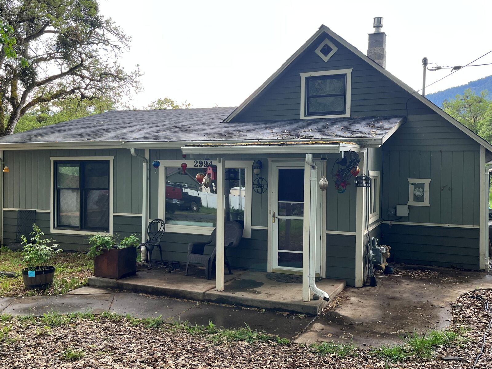 Property Photo: 2994 Foothill Boulevard OR 97526