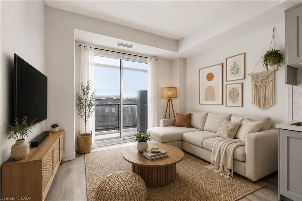 Property Photo:  600 North Service Road 422  ON L8E 0L2 