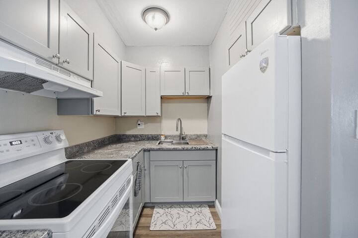 Property Photo:  16 Arizona Ter 2  MA 02474 