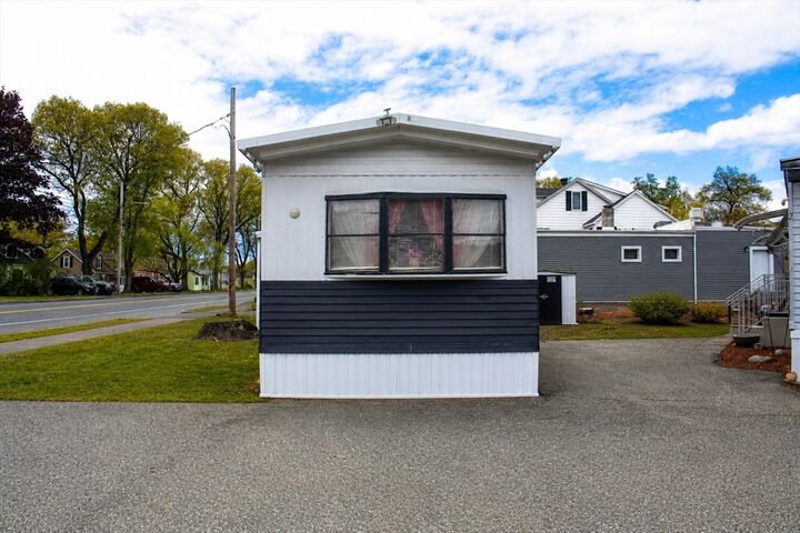 Property Photo: 1760 Westover Rd 1 MA 01020