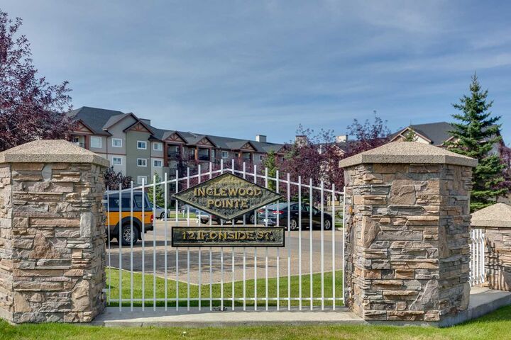 Property Photo:  12 Ironside Street 2408  AB T4R 3R6 