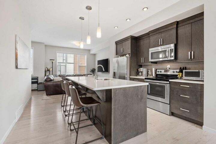 Property Photo:  151 New Brighton Walk SE  AB T2Z 5C7 