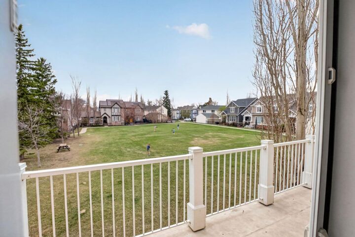 Property Photo:  24 Ypres Mews SW  AB T2T 6L2 
