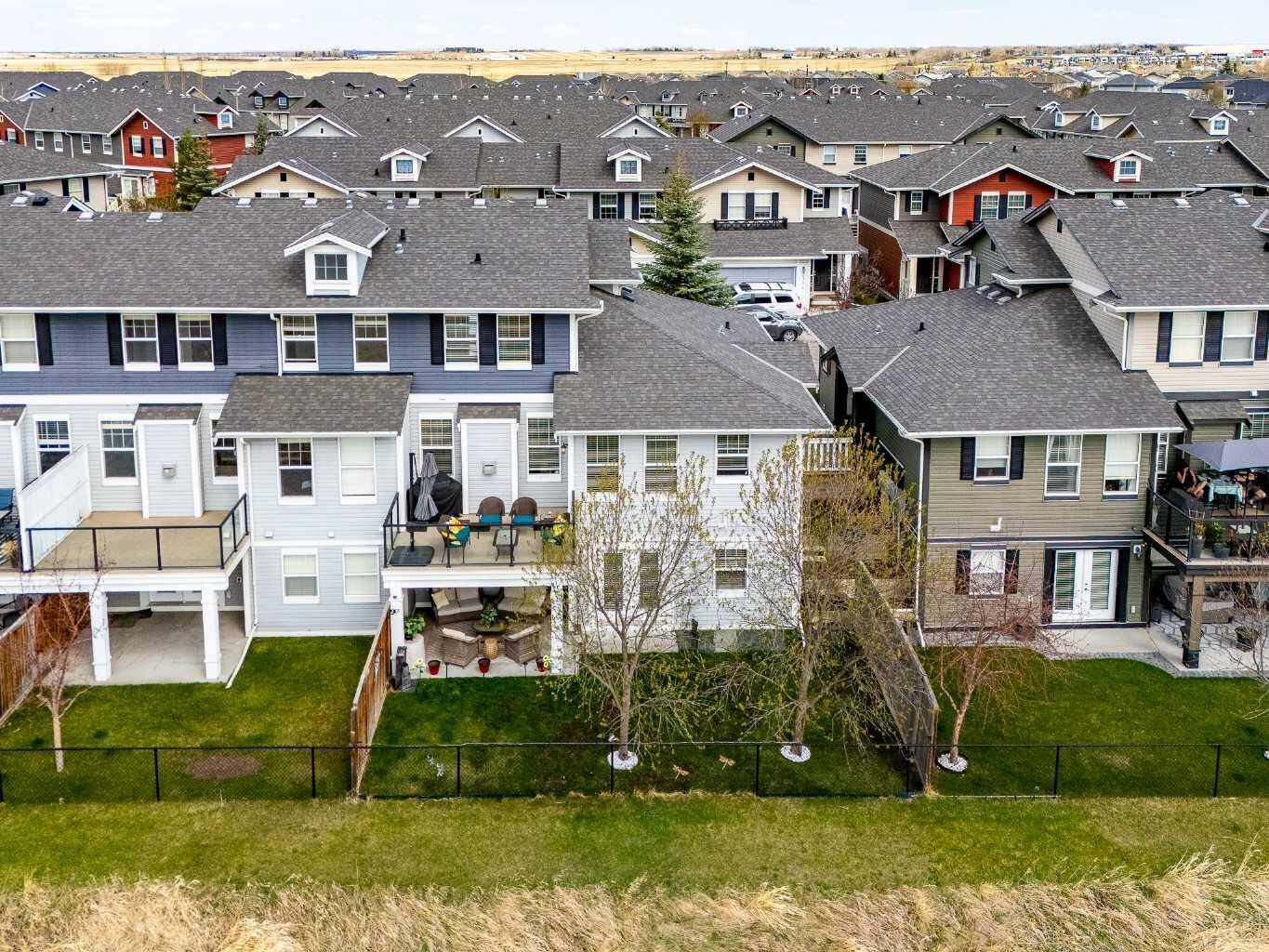 Property Photo:  1001 8 Street 2604  AB T4B 0W4 