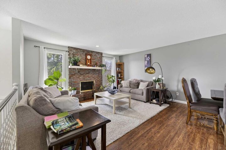 Property Photo:  5218 Silverpark Close  AB T4H 1B3 
