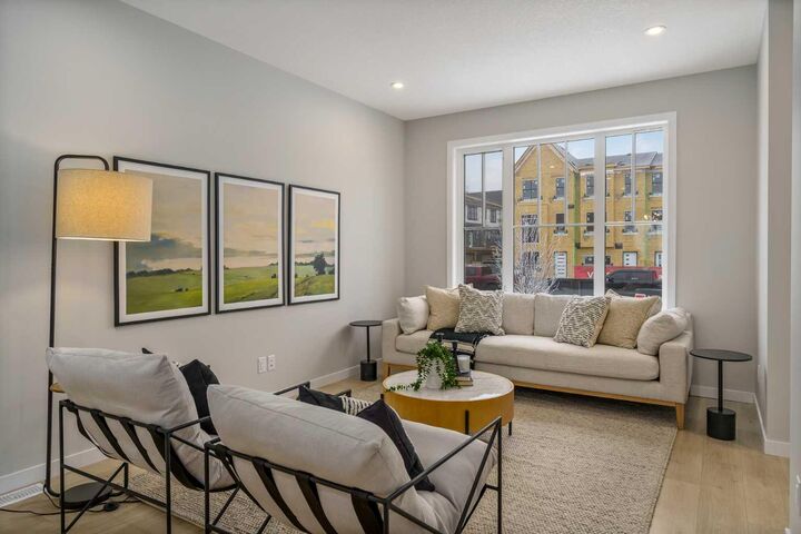 Property Photo:  1449 Rangeview Drive SE  AB T3S 0P8 