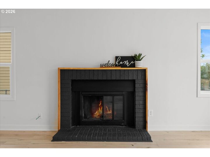 Property Photo: 7005 SE Lexington St OR 97206