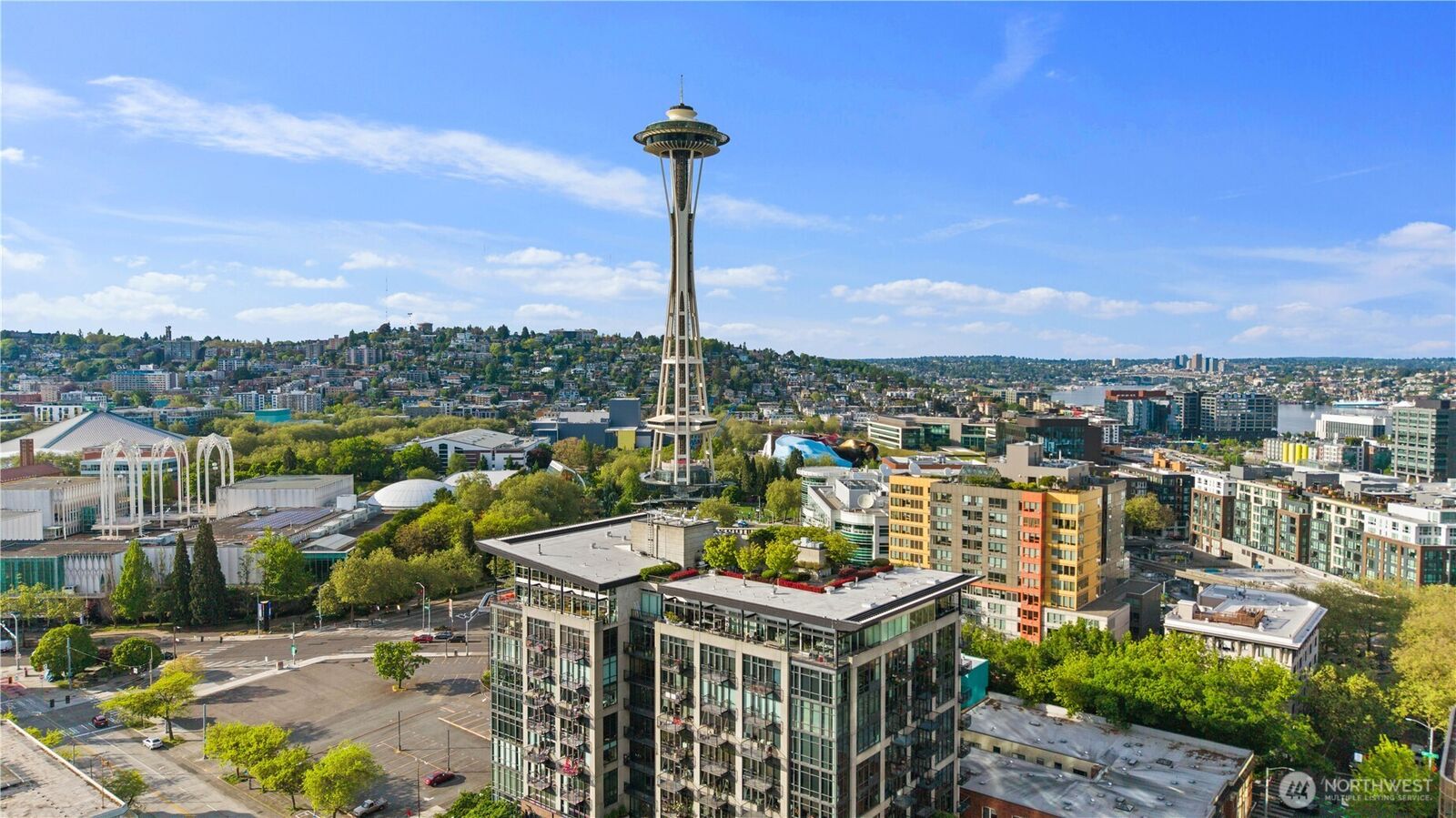 Property Photo:  2720  3rd Avenue 509  WA 98121 