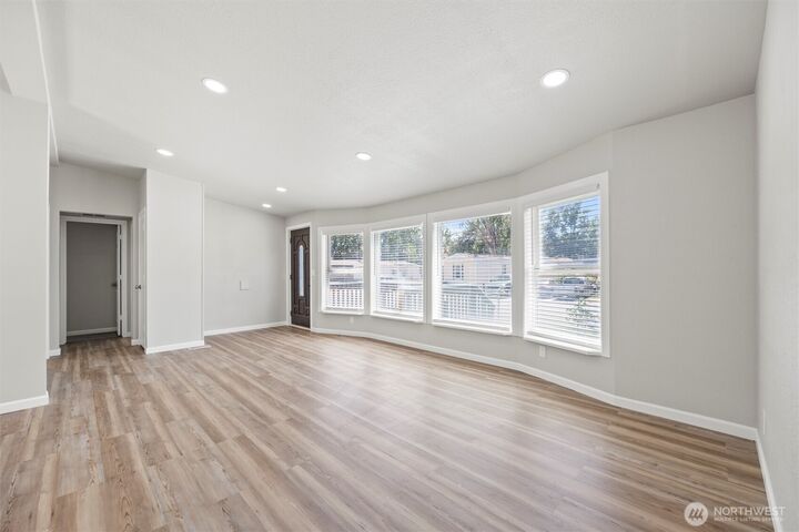 Property Photo:  6750  Desert View Drive  WA 99353 