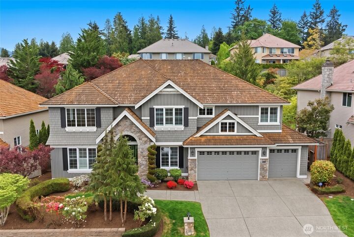 Property Photo:  23419 SE 51st Place  WA 98029 